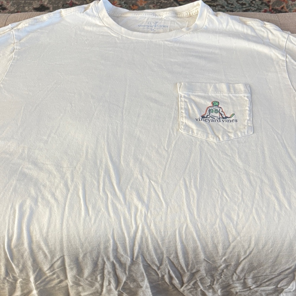 Vineyard Vines Classic White Tee (used)(xl)